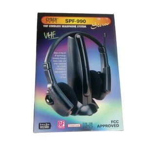 Cyber Labs VHF Cordless Headphone System. New Old Sock